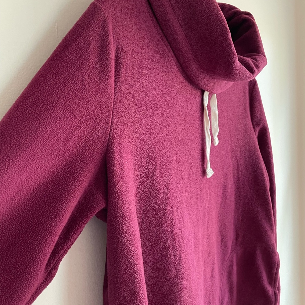 Old Navy Cowl Neck Fleece Sweatshirt - Picture 2 of 5